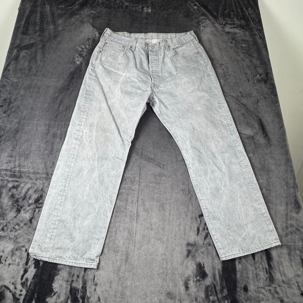 Levi's 501 Original Fit Jeans Mens 40x30 Gray Straight Leg Button Fly Denim